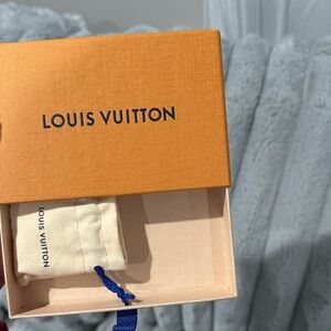 Louis Vuitton Orange Box with Cream Dust Pouch and Blue Drawstring
